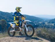 Husqvarna TC 300 Heritage 2025 varias5