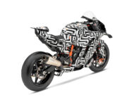 KTM 990 RC R 2025 10