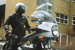 Kawasaki KZ1000 Mad Max 1 Goose