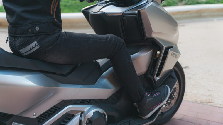 La importancia de equiparse bien en verano y cómo LS2 te lo pone más fácil 86 Pantalones LS2 DAKOTA (2)