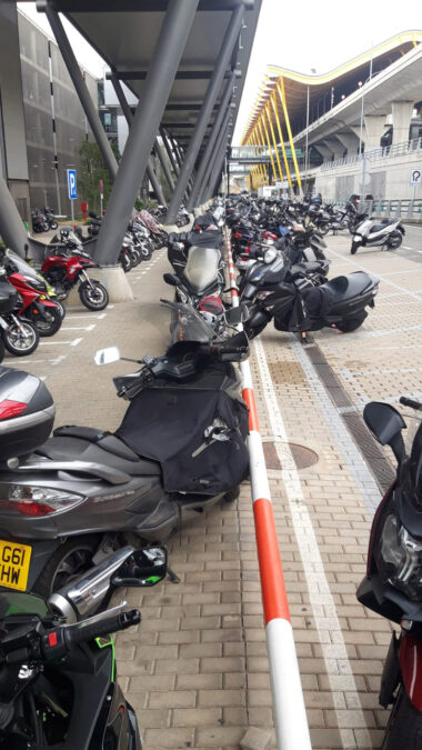 Parking Motos Aeropuerto Madrid Barajas 4