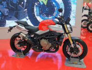 Naked, china y de 105 CV: La QJ SRK 900 está más cerca que nunca 1 QJ SRK 900 0