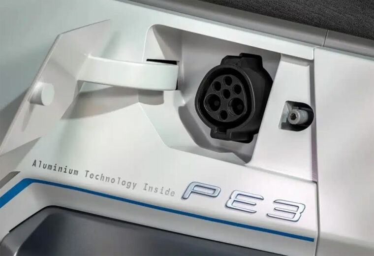 SYM-PE-3-scooter-hibrido-electrico-1