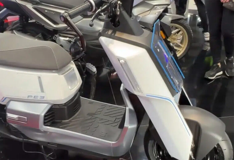 SYM-PE-3-scooter-hibrido-electrico-2