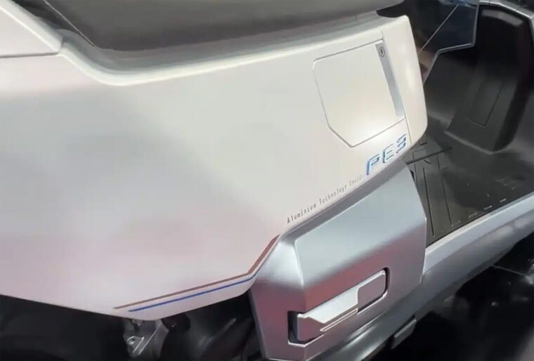 SYM-PE-3-scooter-hibrido-electrico-4