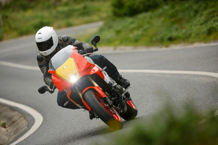 Yamaha-xsr900-gp-prueba-opinion-16