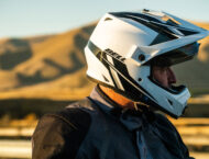 Bell MX 9 Adventure MIPS accion17