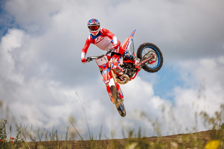 Beta RX 300 2025 3 Beta RX 300 2025 accion9