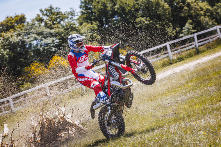 Beta-Xtrainer-300-2025-accion5