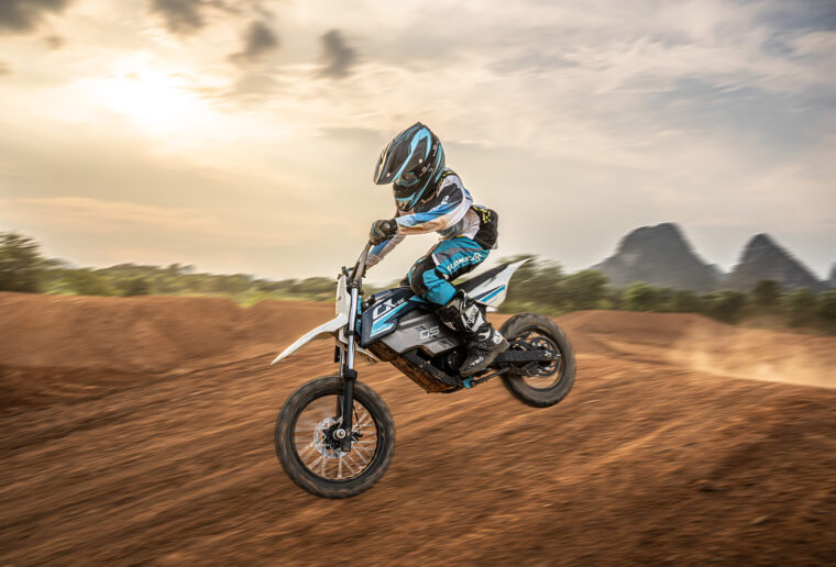 CFMoto-CX-5E-2024 - 8