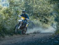 Husqvarna FE 350 Heritage 2025 accion14
