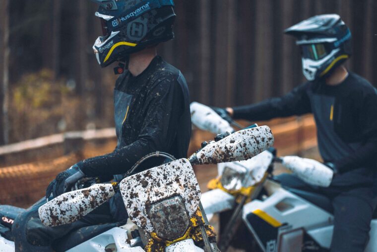 Husqvarna-FE-350-TE-125-2025-15