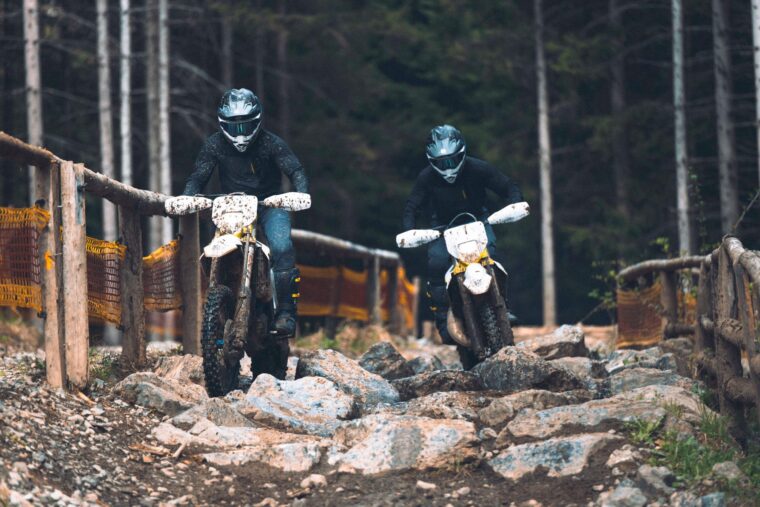 Husqvarna-FE-350-TE-125-2025-19