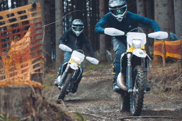 Husqvarna-TE-125-300-2025-2