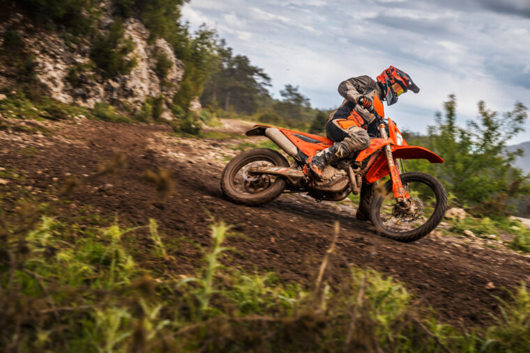 KTM-500-EXC-F-Six-Days-2025-accion5