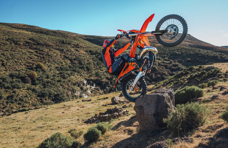 KTM-EXC-2025-accion3