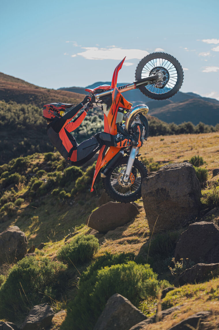KTM-EXC-2025-accion6