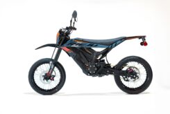 Rieju E Rango SM 2024 estudio1