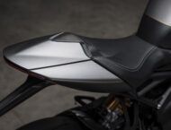 Triumph Speed Triple 1200 RR Breitling Limited Edition 2024 6