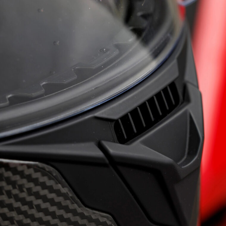 casco-nishua-NRX-3-carbon (9)