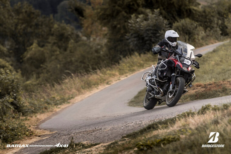 neumaticos-bridgestone-battlax-ax41 (3)