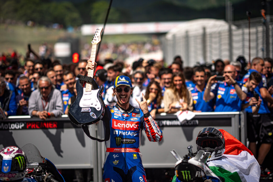 Pecco Bagnaia: «La salida ha sido muy rock and roll, seguramente el 60% de la carrera» 2 pecco bagnaia victoria mugello motogp 2024 7