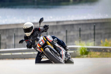 FB Mondial Piega 452 prueba opinion 25