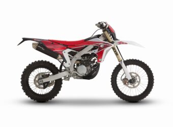 Fantic XEF250 2025 estudio4