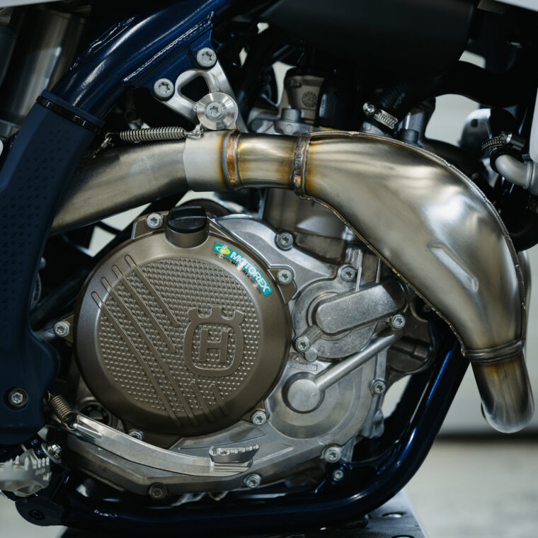 Husqvarna-FS-450-2025-detalles20