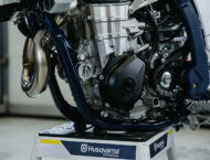 Husqvarna FS 450 2025 18 Husqvarna FS 450 2025 detalles32