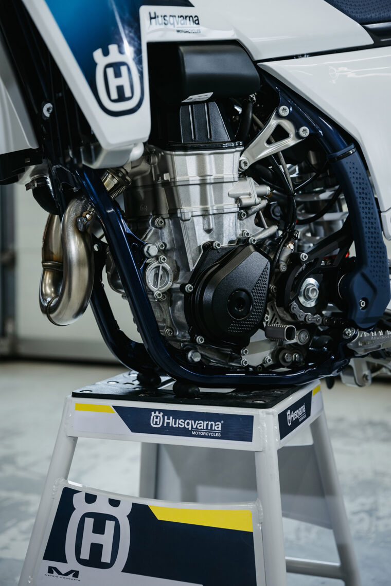 Husqvarna-FS-450-2025-detalles32