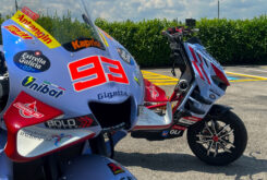 Italjet Dragster Gresini MotoGP Replica: Impresionante scooter con los colores de los hermanos Márquez 8 Italjet Dragster Gresini MotoGP Replica 2024 11