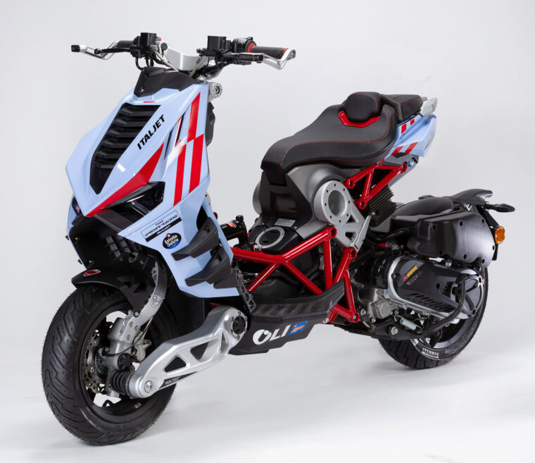 Italjet-Dragster-Gresini-Racing-MotoGP-Replica-2024-estudio6