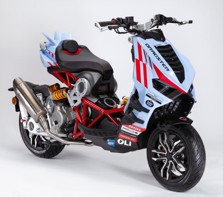 Italjet-Dragster-Gresini-Racing-MotoGP-Replica-Limited-Edition-2024-estudio1