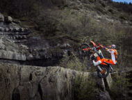 KTM 300 EXC Hardenduro 2025 accion15