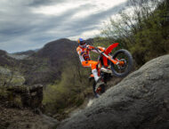 KTM 300 EXC Hardenduro 2025 accion18