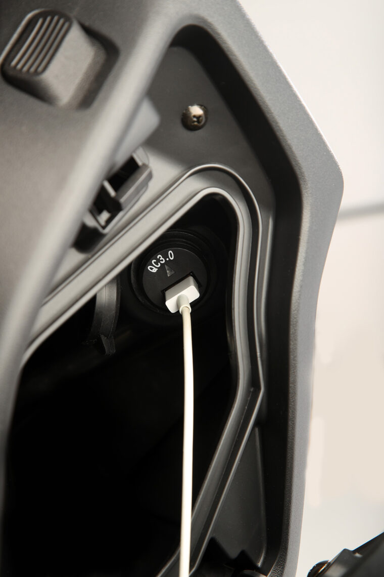 SYM-MAXSYM-GT-2024-detalles-14