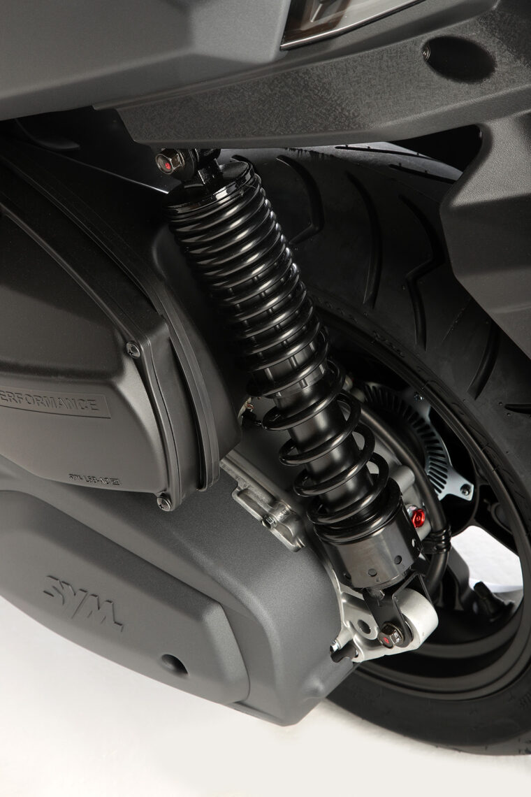 SYM-MAXSYM-GT-2024-detalles-15