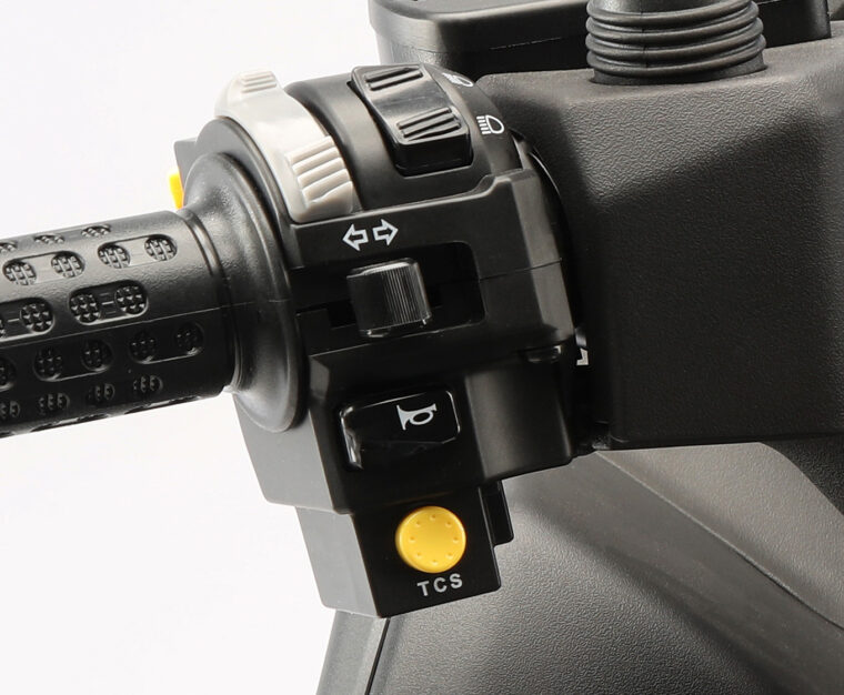 SYM-MAXSYM-GT-2024-detalles-17