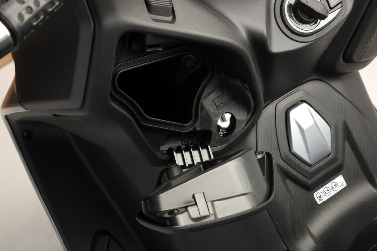 SYM-MAXSYM-GT-2024-detalles-6