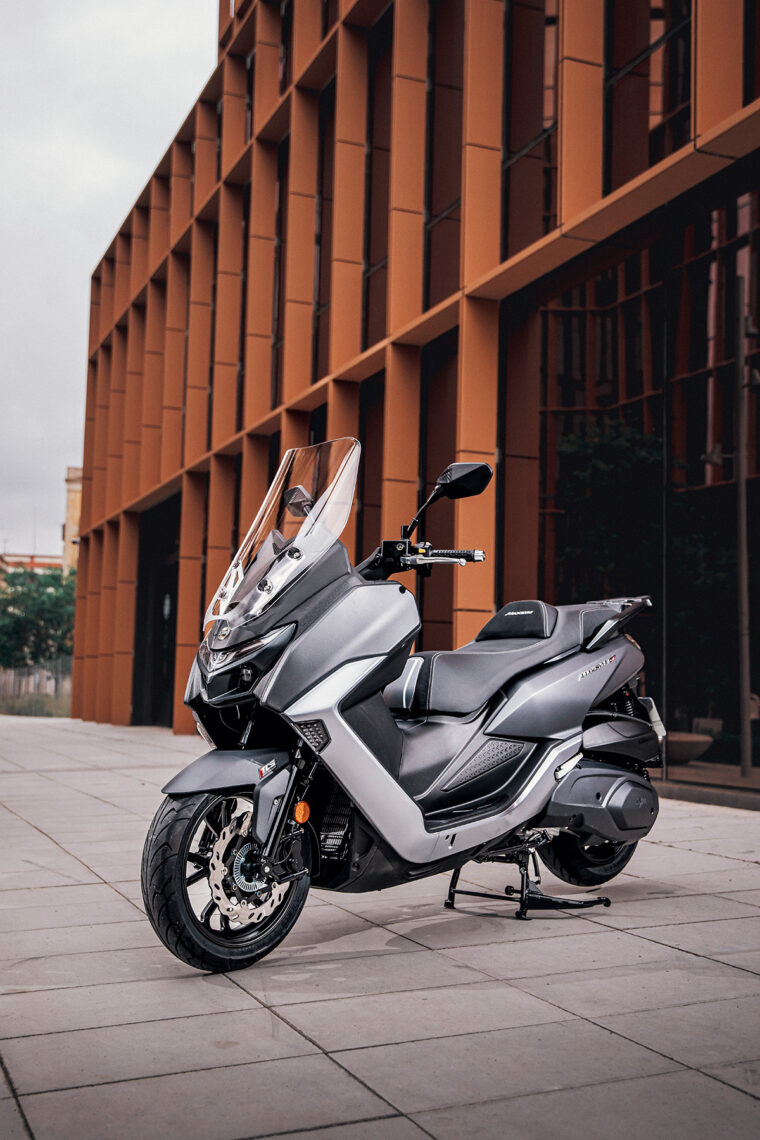 SYM-MAXSYM-GT-2024-estatico-2