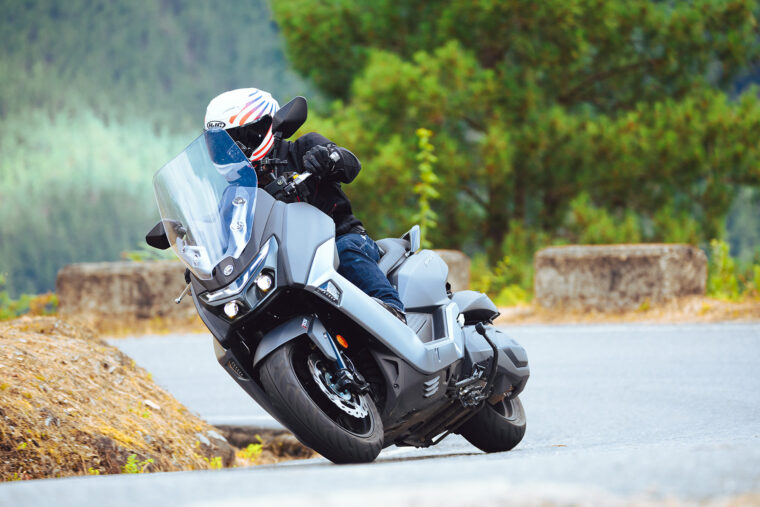 SYM-Maxsym-GT-2024-perueba-opiniones-10