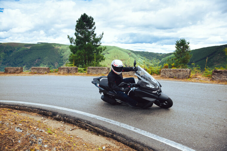 SYM-Maxsym-GT-2024-perueba-opiniones-16