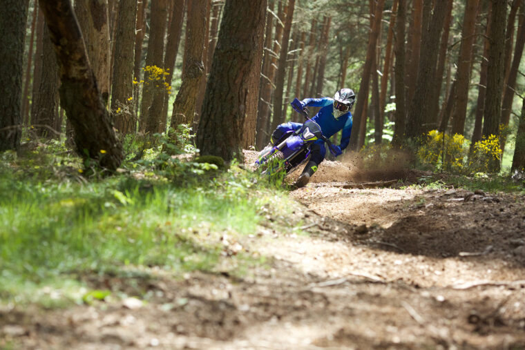 Sherco-enduro-Factory-2T-2025-accion11