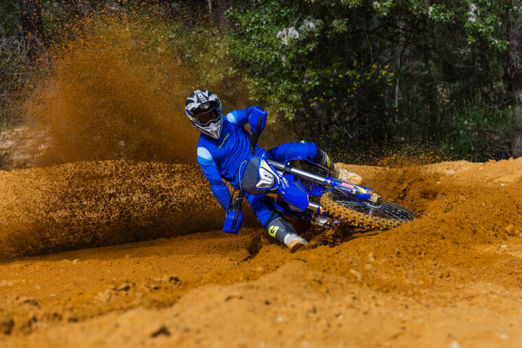 Sherco-enduro-Factory-2T-2025-accion49