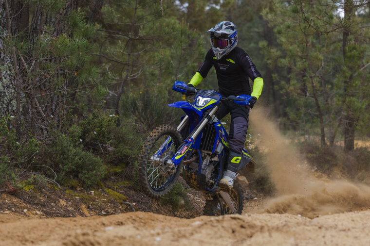 Sherco-enduro-Factory-4T-2025-accion24
