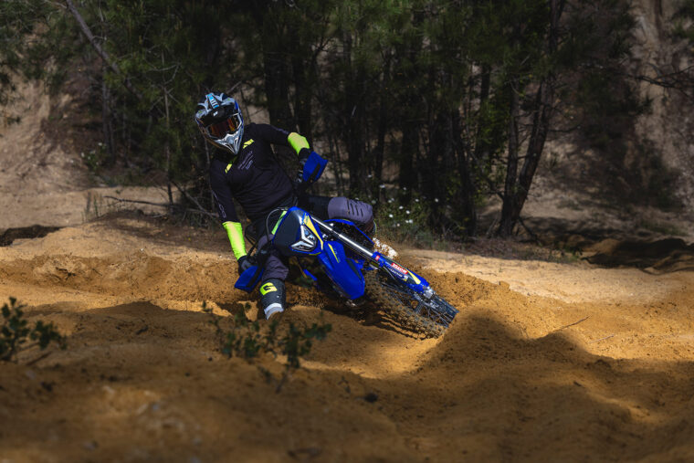 Sherco-enduro-Factory-4T-2025-accion38