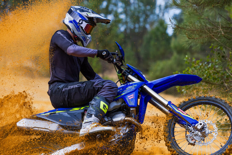 Sherco-enduro-Factory-4T-2025-accion46