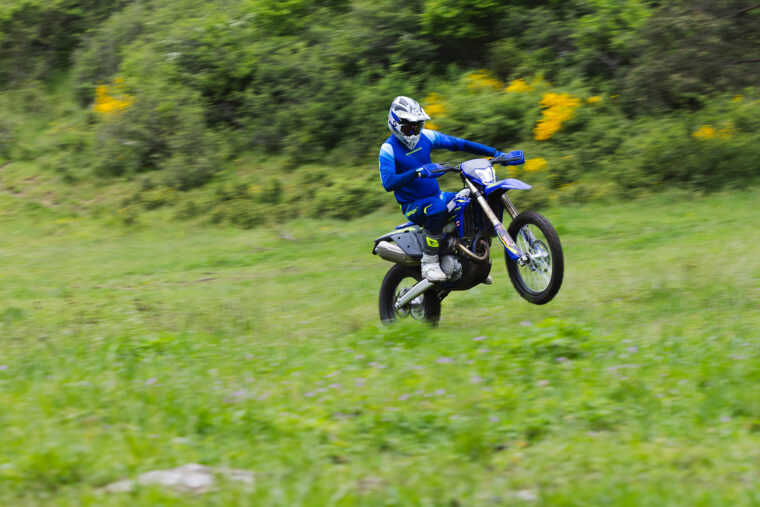 Sherco-enduro-Factory-4T-2025-accion64