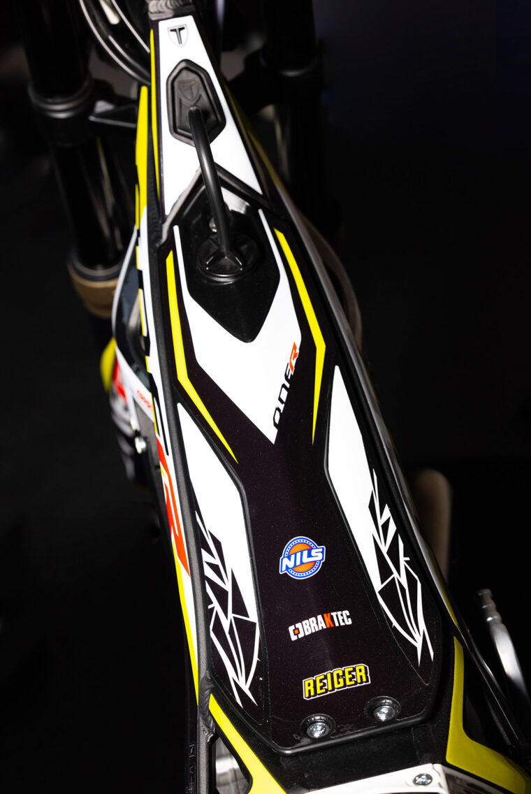 TRRS-One-R-2025-detalles3